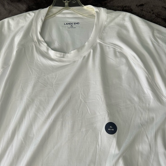 Lands End Short Sleeve Shirt NWT - Picture 2 of 5